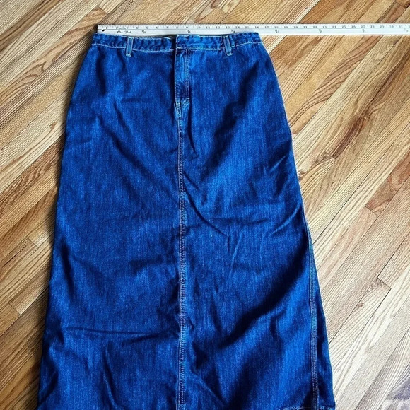 Tommy Hilfiger Jean skirt - Picture 1 of 7